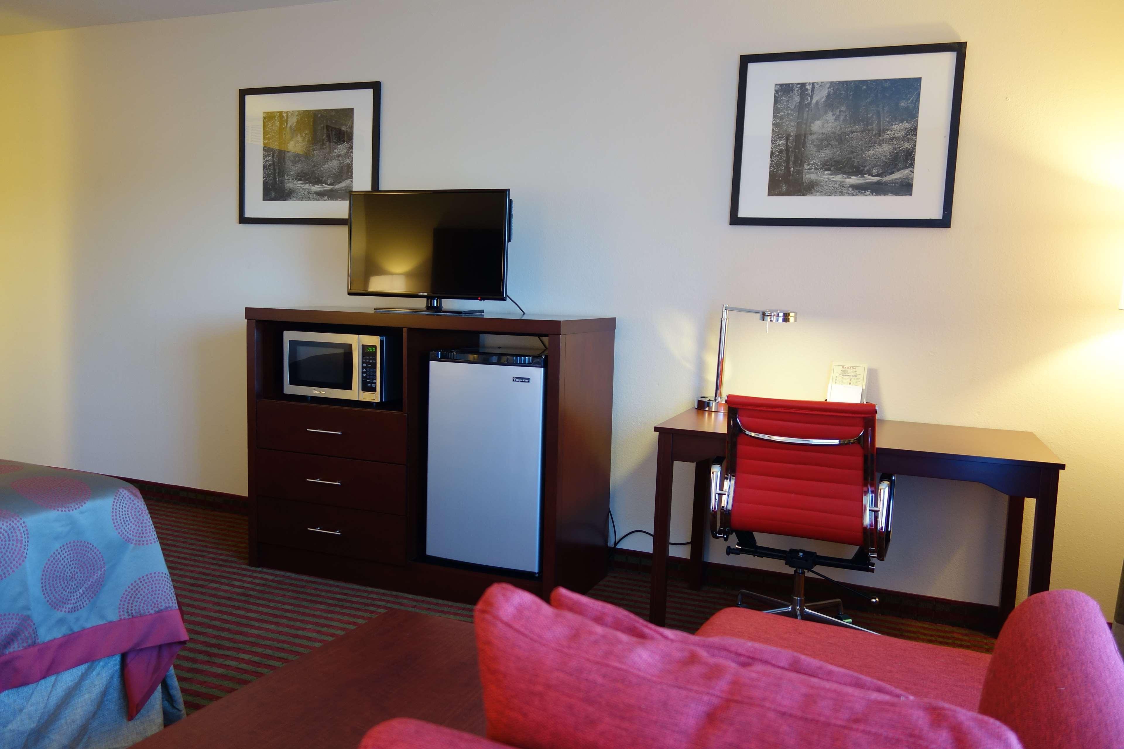 Ramada By Wyndham Sacramento Hotel North Highlands Ngoại thất bức ảnh